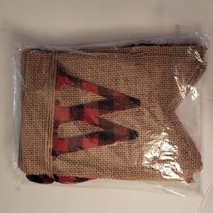 Welcome Home Burlap Banner. New in Package.